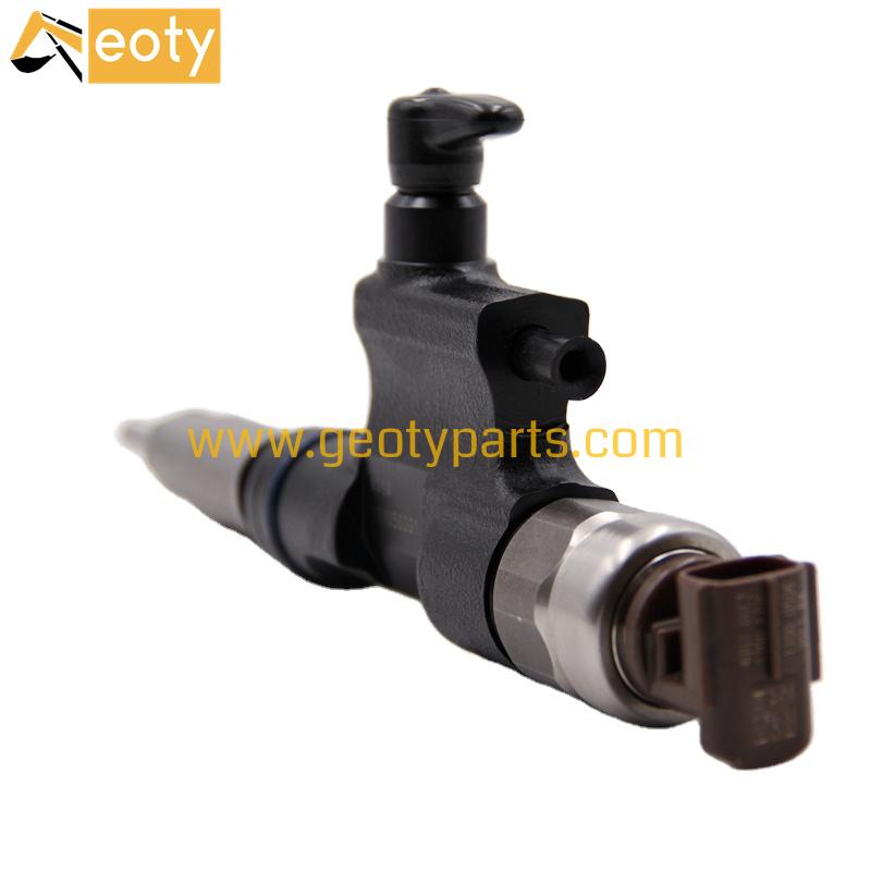 common rail injector 095000-6140 6261113200 fuel injector 6261-11-3200 injector For Komatsu PC800-8 6D140 engine