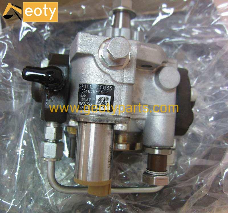 SK200-8 J05E Fuel Injection pumps 22100-E0030 22100-E0035